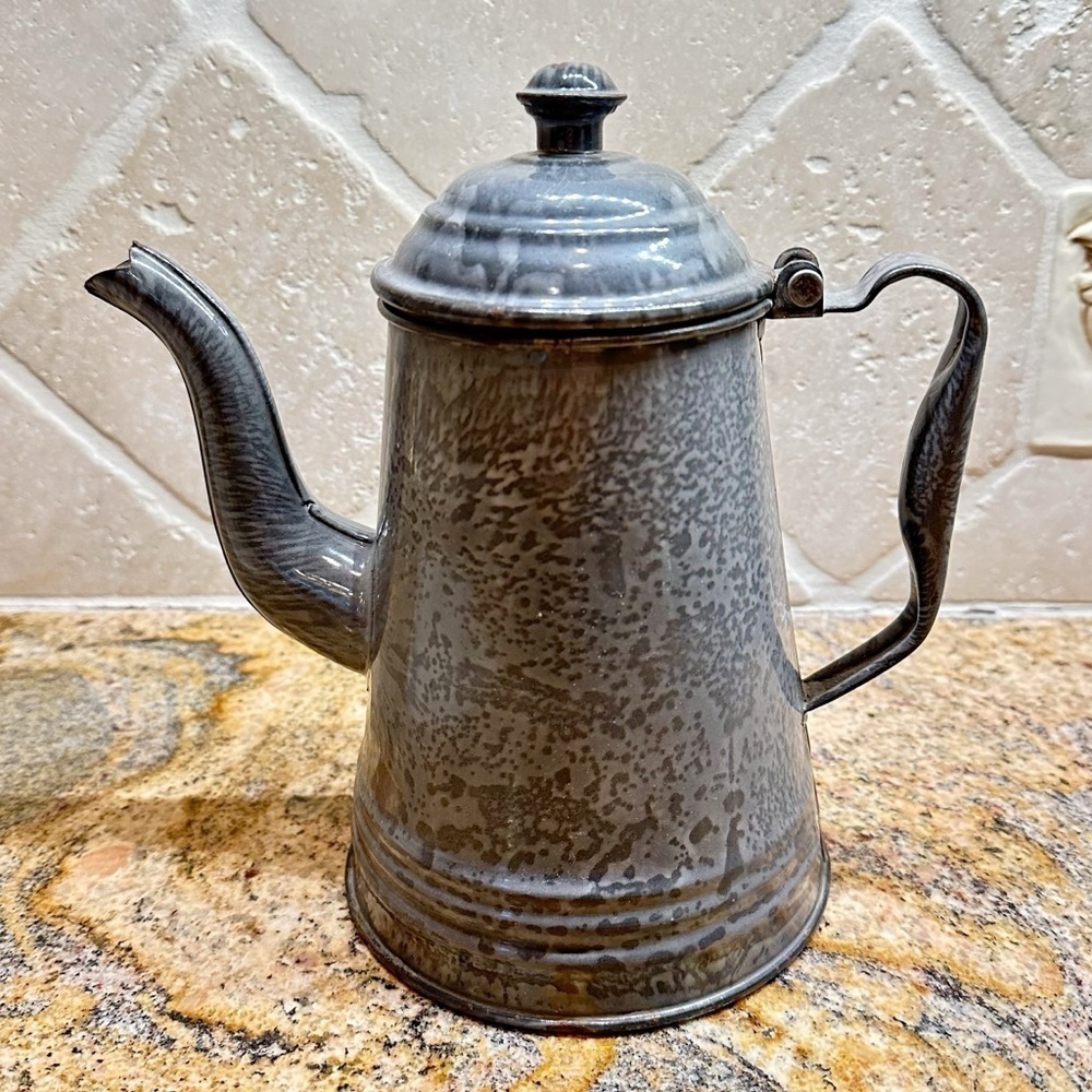 Vintage Graniteware Enamelware Speckled Gray Coffee Pot - Picture 7 of 8